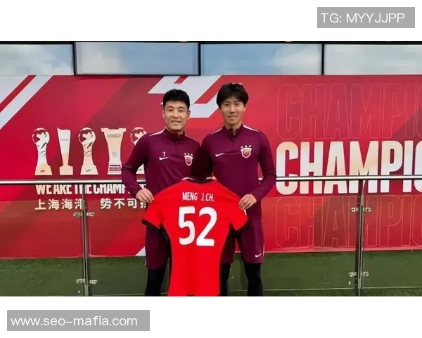 武磊与C罗的足球之路:从中超到欧洲赛场的对决与辉煌 武磊与C罗的足球之路:从中超到欧洲赛场的对决与辉煌