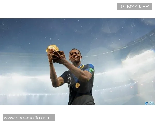 最强足球球星卡片评测与收藏价值分析,谁才是你收藏的最佳选择 最强足球球星卡片评测与收藏价值分析,谁才是你收藏的最佳选择