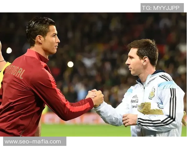 丁姓足坛巨星成长之路与辉煌时刻全景解析